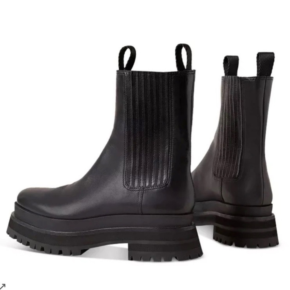 Loeffler Randall Toni Almond Toe Pull On Booties Size 8